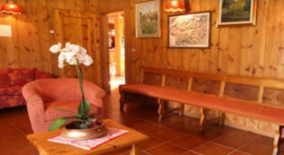 Hotel Alpe Fleurie Champoluc Exterior foto